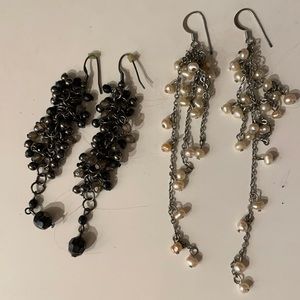 Lot of 2 pair Forever 21 earrings